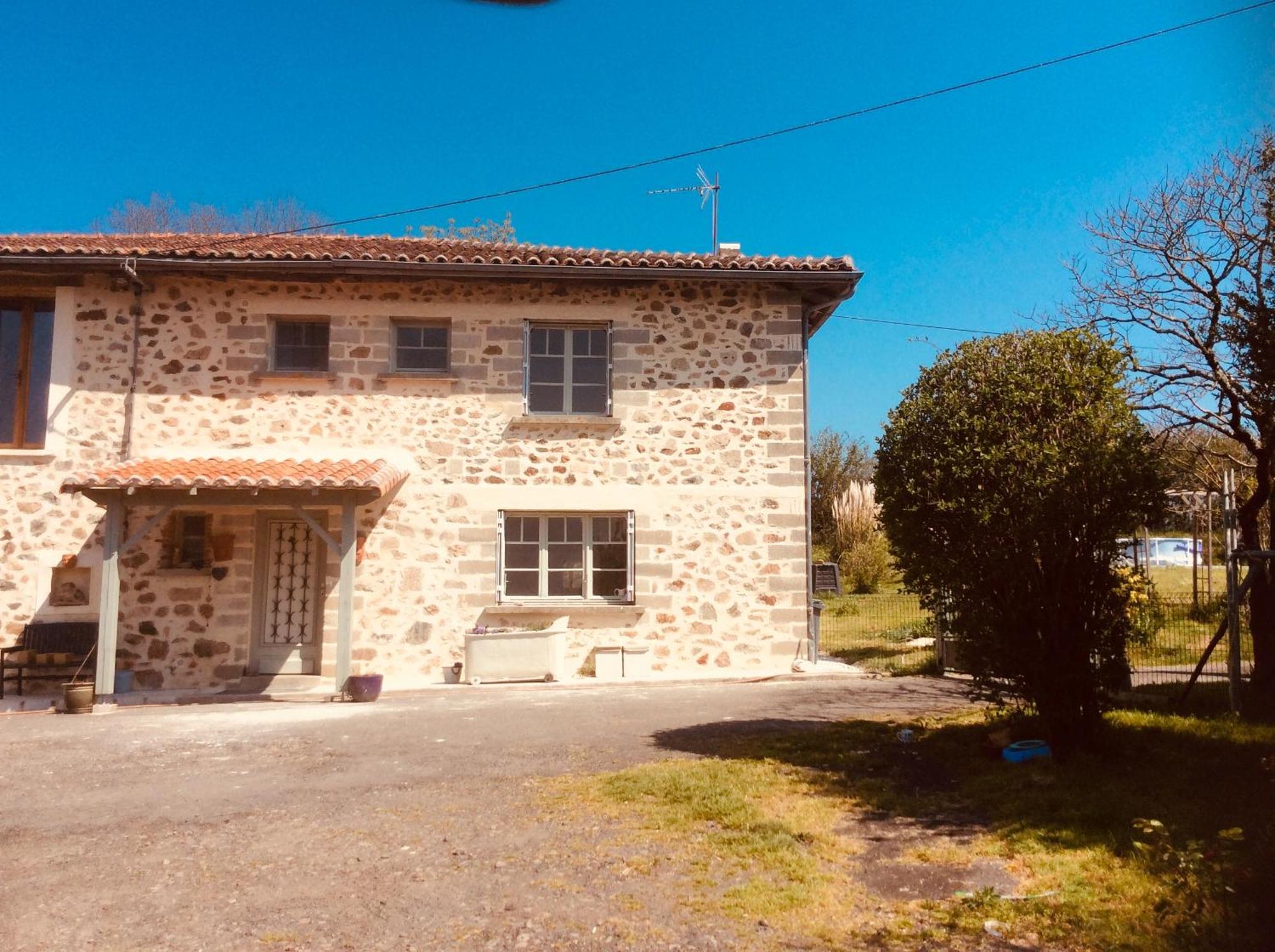 Les Outres Villa Chabrac Exterior foto